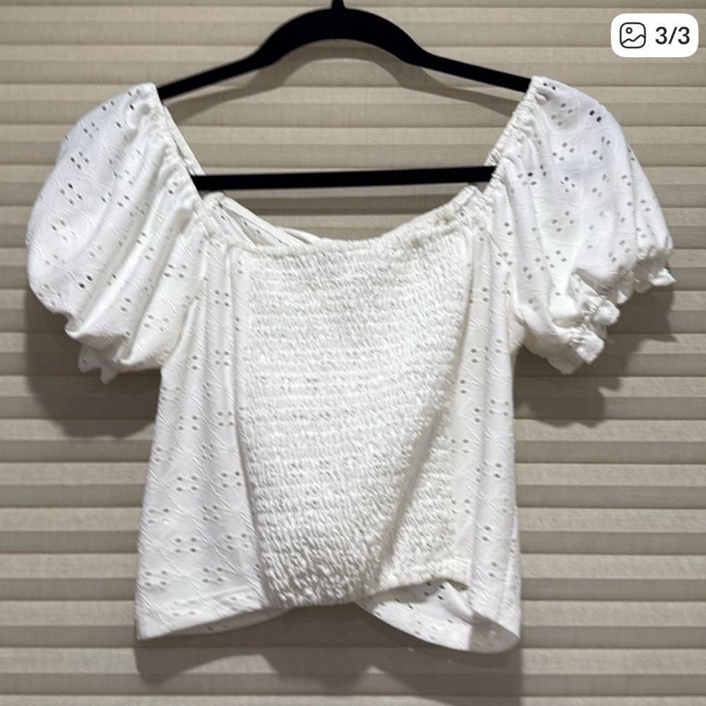White Eyelet Puff Sleeve Top - Picture 2 of 2